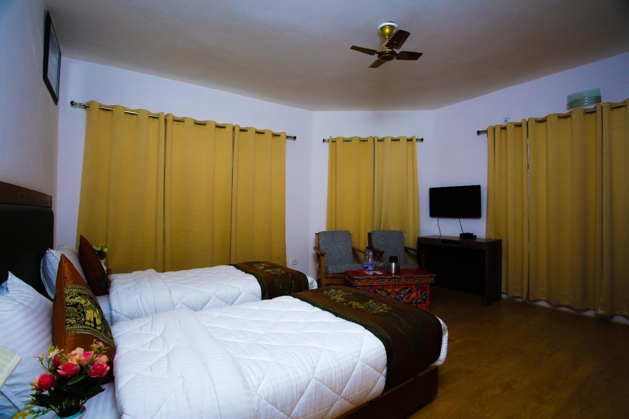 Hotel Grand Nubra Deskit Buitenkant foto